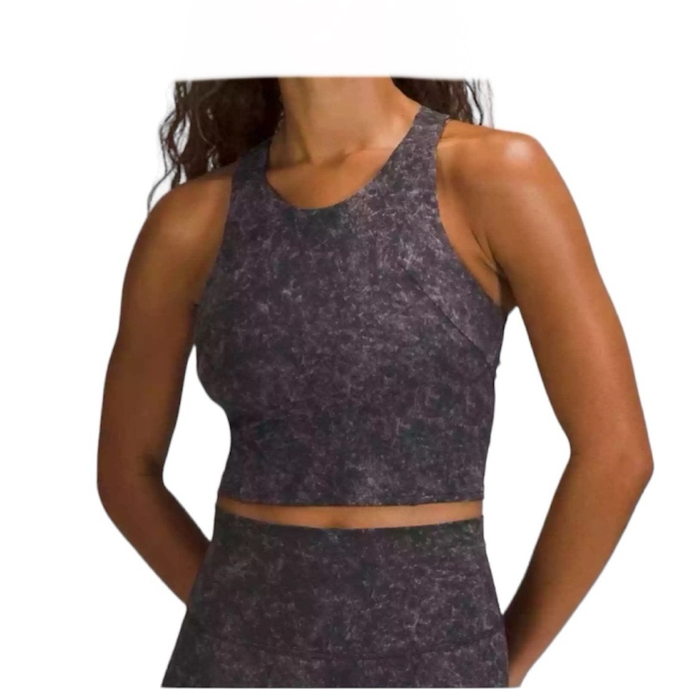 Lululemon invigorate training tank top denim wash print dusky Lavender Size 4